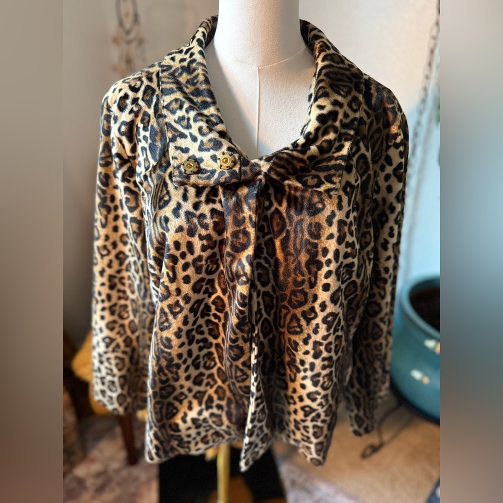 Jaclyn Smith Leopard Print Faux Fur Coat
